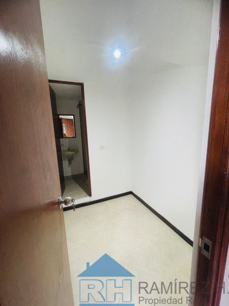 Apartamento disponible para Arriendo en Medellín La Almeria Foto numero 1